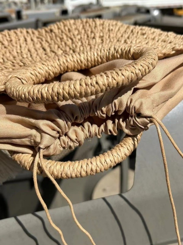 Encounter Geantă semi-circulară cu ciucuri din paie – Geantă de mână ovală, țesută, cu fermoar