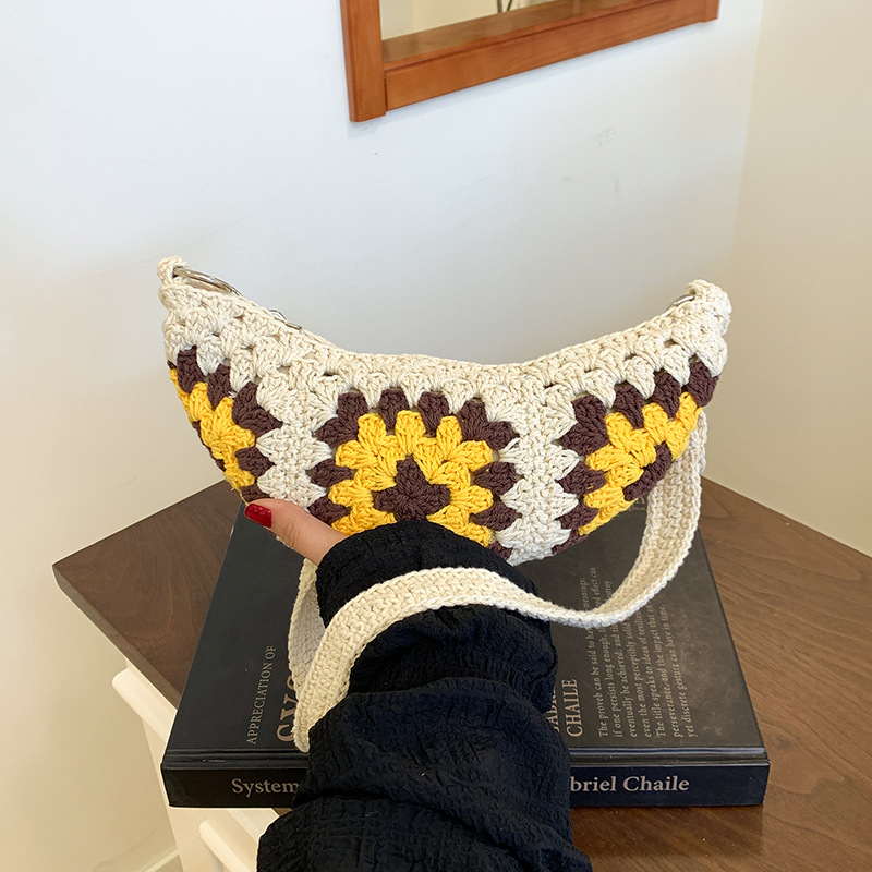 Taška – Bohemian etnický štýl, háčkovaná taška pre ženy (Materiál: bavlna a ľan; Tvar: knedľovitý; Zapínanie: zips; Vnútorná štruktúra: vrecko na telefón; Remienok: jednoramenný)