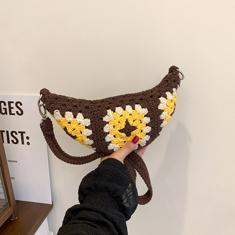 Taška – Bohemian etnický štýl, háčkovaná taška pre ženy (Materiál: bavlna a ľan; Tvar: knedľovitý; Zapínanie: zips; Vnútorná štruktúra: vrecko na telefón; Remienok: jednoramenný)