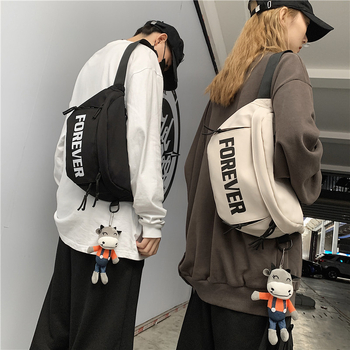 Plátená pásová taška / crossbody taška s vreckami na telefón a občiansky preukaz, zips, polyesterová podšívka, mäkká rúčka, jar 2025