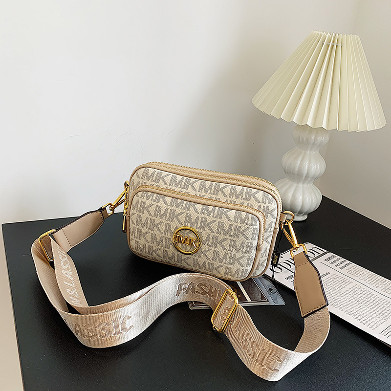 Crossbody torbica s vintage otiskom - PU materijal, zatvarač, polyester podstava, unutarnji džep s patchom, unutarnji sloj, za svakodnevnu upotrebu