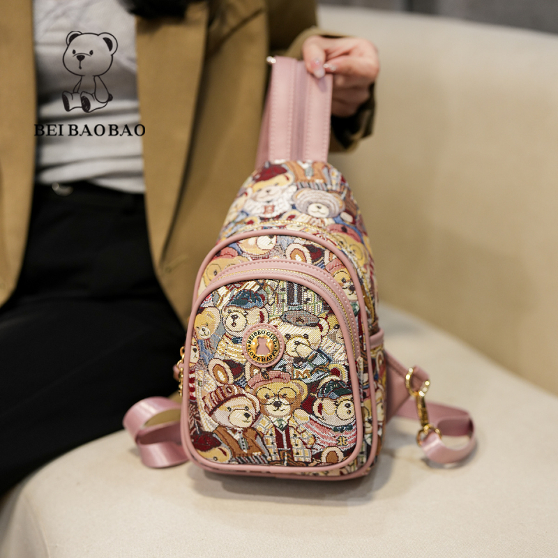 North Bag platnena crossbody torba – gradski jednostavan stil, džep na zip, proljeće 2024