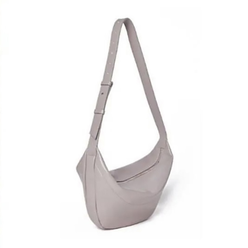 Crossbody torba s dumpling dizajnom, mekan PVC materijal, zatvaranje na zip, unutarnja džep sa zipom i džep za telefon