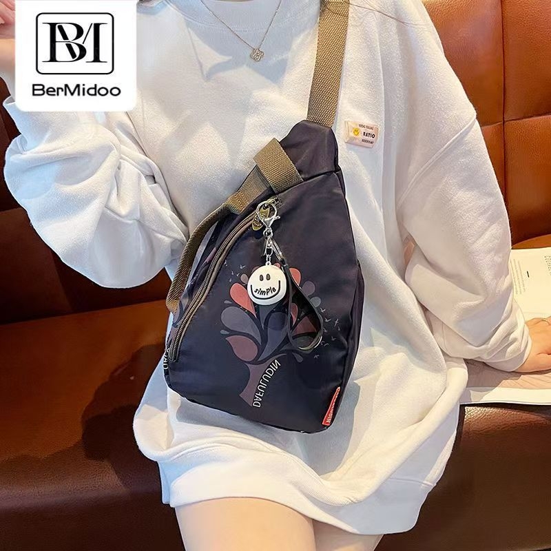 LEMA Oxford crossbody torba s unutarnjim zip džepom i slojem, poliester podstava, zatvaranje zipom, svakodnevna upotreba, street style, proljeće 2025