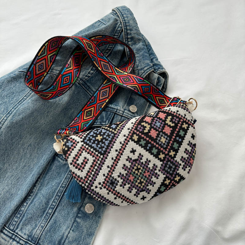 Boho crossbody torba s resama - etnički stil, proljeće 2025, zatvarač, poliesterska podstava, skriveni unutarnji džep sa zatvaračem