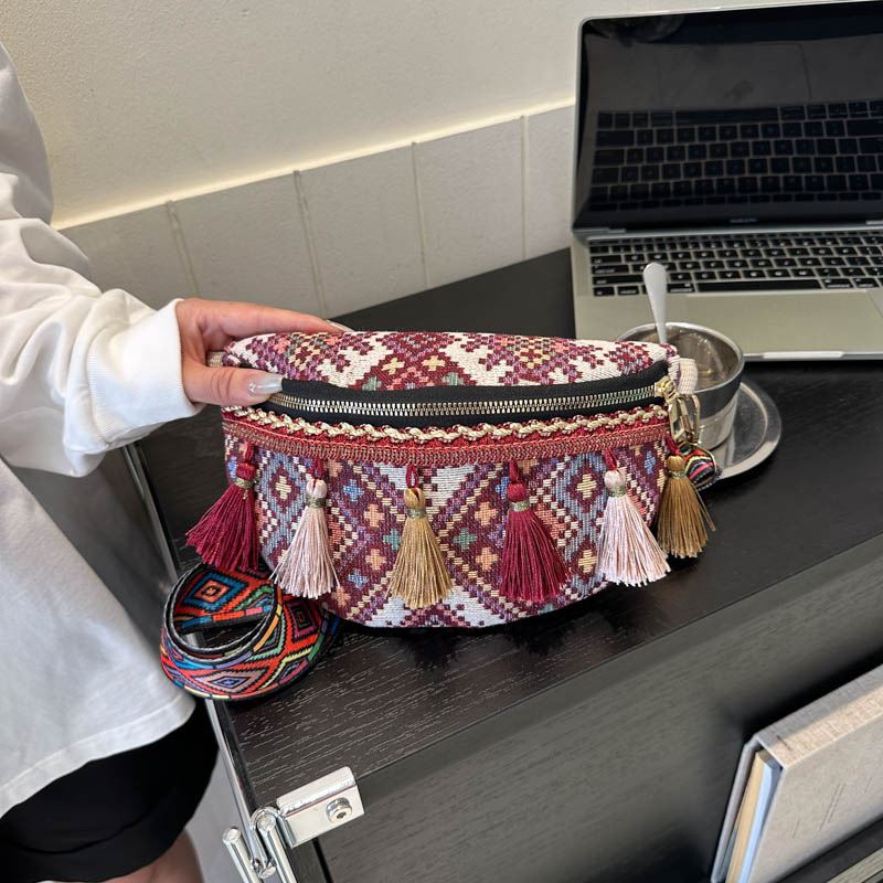 Boho crossbody torba s resama - etnički stil, proljeće 2025, zatvarač, poliesterska podstava, skriveni unutarnji džep sa zatvaračem