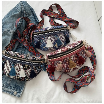 Kötött deréktáska bojtokkal és széles vállpánttal – retro etnikus stílus, cipzár a záráshoz, poliészter bélés, telefontartó zseb, háromdimenziós külső (Tavasz 2025)
