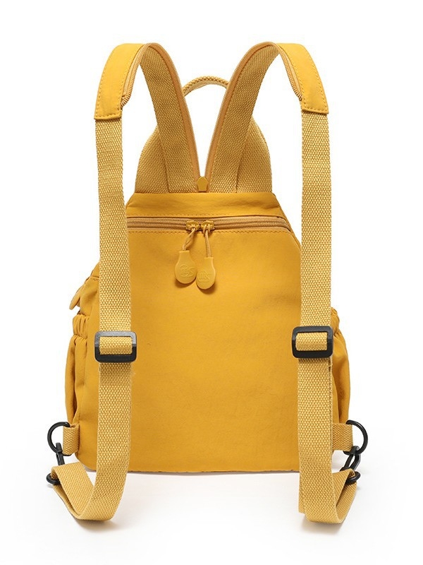 Ženska trofunkcionalna torba za prsa za vanjska putovanja — lagana crossbody torba (Materijal: Oxford tkanina; Podstava: Poliester; Način otvaranja: Zip; Unutarnji džepovi: džep za telefon, laminirani džep na zip; Godina/Sezona: jesen 2025)