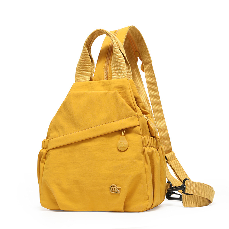 Ženska trofunkcionalna torba za prsa za vanjska putovanja — lagana crossbody torba (Materijal: Oxford tkanina; Podstava: Poliester; Način otvaranja: Zip; Unutarnji džepovi: džep za telefon, laminirani džep na zip; Godina/Sezona: jesen 2025)