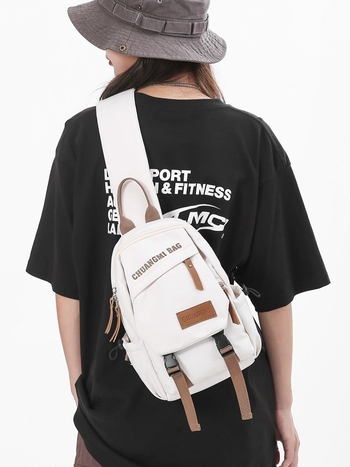 Nylon Crossbody torba za žene - Veliki kapacitet, Proljeće 2025, Zatvaranje zatvaračem, Skriveni džep sa zatvaračem (Materijal: Nylon; Kapacitet: Velik; Sezona: Proljeće 2025; Zatvaranje: Zipper; Unutarnji džep: Skriveni džep sa zatvaračem)