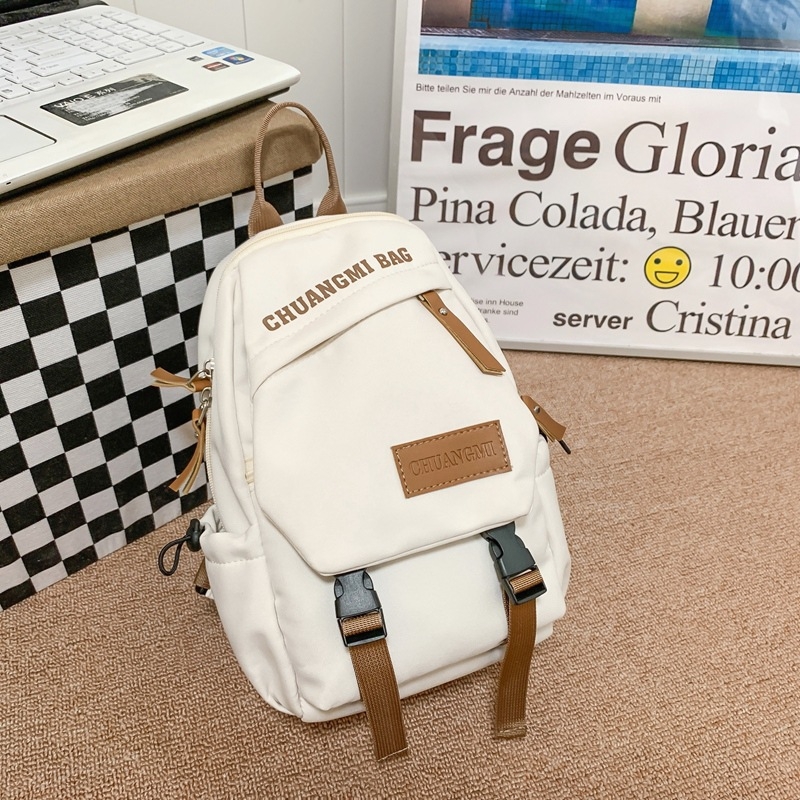 Nylon Crossbody torba za žene - Veliki kapacitet, Proljeće 2025, Zatvaranje zatvaračem, Skriveni džep sa zatvaračem (Materijal: Nylon; Kapacitet: Velik; Sezona: Proljeće 2025; Zatvaranje: Zipper; Unutarnji džep: Skriveni džep sa zatvaračem)