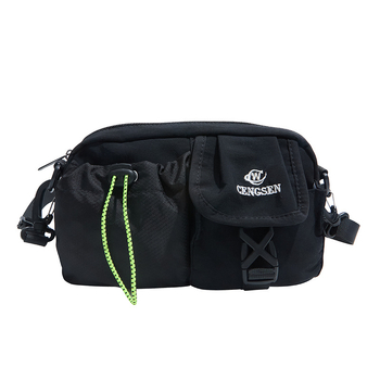 Casual lagana torbica za prsa u japanskom stilu od PU materijala, zatvarač, unutarnji džepovi za telefon i dokumente, jedna naramenica crossbody, pogodna za slobodno vrijeme putovanja