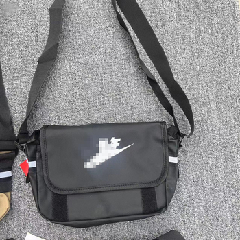 Geantă crossbody cu formă pătrată mică, stil urban minimalist, material Oxford, căptușeală din poliester