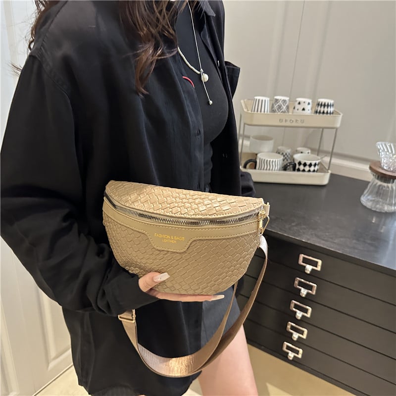 Crossbody torba od PU, zatvarač, poliesterna podstava, unutarnji ID džep, ljeto 2025