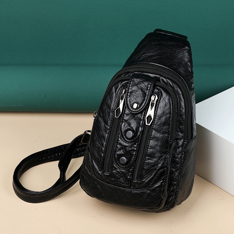 Ženska PU crossbody torbica s mekom teksturom, podstava poliester, zatvarač, unutarnja džep sa zatvaračem, trodimenzionalni dizajn, za svakodnevnu upotrebu