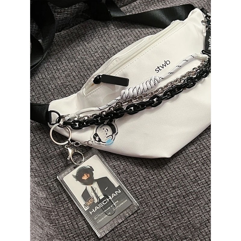 Nylon crossbody torba u Dumpling stilu, sa zipom, unutarnja podstava nylon, Dumpling oblik
