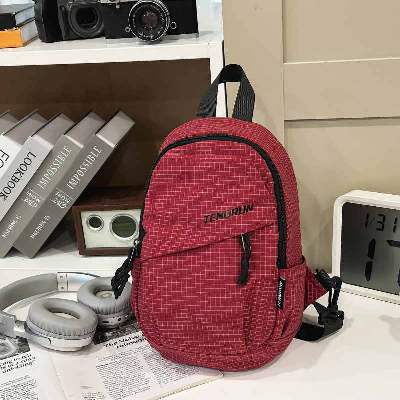 Crossbody torba – urbana jednostavnost, najlon, podstava od poliester-pamuk, zatvaranje zatvaračem, unutarnja struktura dokument torbe, mekana, Zima 2025, Blue canon.