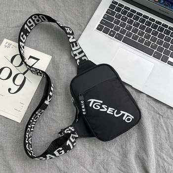 Crossbody torba s jednim remenom, najlon materijal, zatvaranje na zip, vanjska torba tipa Digging bags, pogodna za slobodno vrijeme putovanja