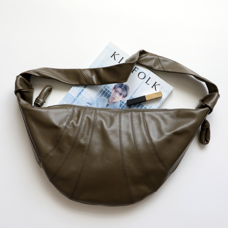 Kožna crossbody torba preko ramena s kroasan oblikom i dumpling stilom, vintage široka naramenica, zatvarač, podstava poliester-bavlna