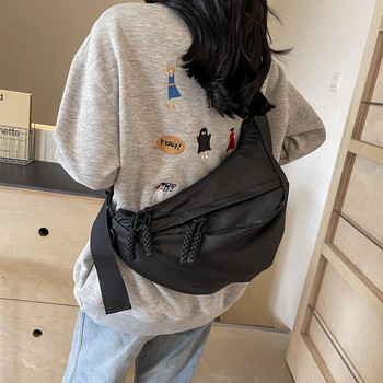 Unisex nylon crossbody torba za poslovnu svakodnevicu, zatvarač, zima 2025