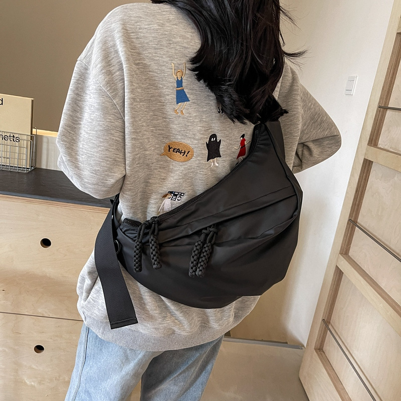 Unisex nylon crossbody torba za poslovnu svakodnevicu, zatvarač, zima 2025