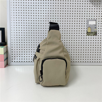 Crossbody torbica: gradska jednostavnost, Oxford tkanina, vodoravni kvadratni oblik, zatvarač na zip