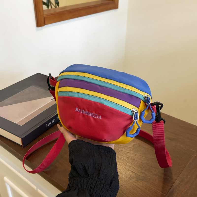 Nylon crossbody torbica s Dopamine dizajnom u kontrastnim bojama, unisex preko ramena