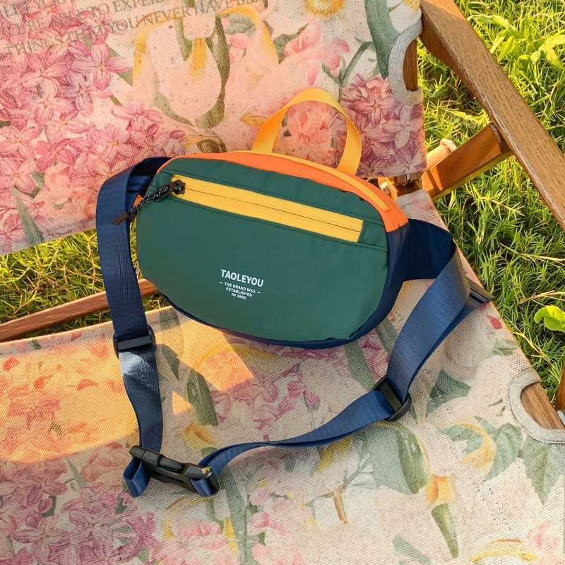 Tašna za struk za vanjsku uporabu, lagana, najlonska, zatvarač, džep za telefon, trodimenzionalni dizajn (Stil: Street style; Materijal: Nylon; Otvaranje: Zip; Unutarnja struktura: Džep za telefon; Vanjski tip torbe: Trodimenzionalna torba)