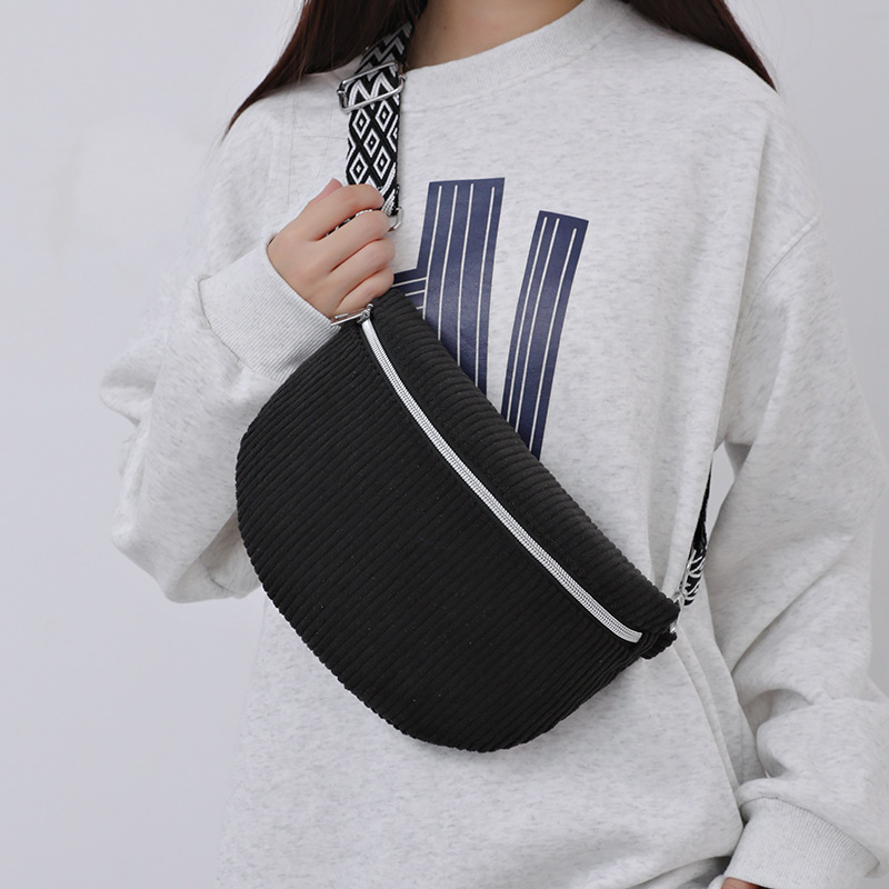 Ženska corduroy crossbody torba — urbani minimalistički stil, zatvaranje zipom, unutarnja džep za dokumente, podstava od poliestra, zimska sezona 2025