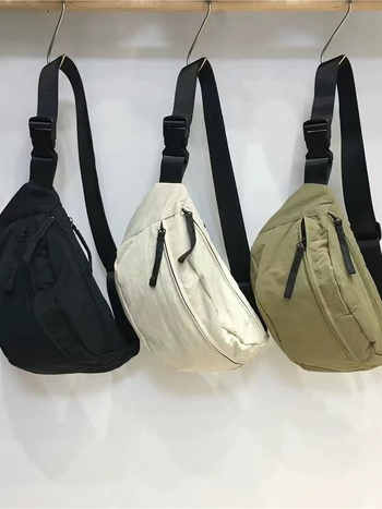 Dumpling torba, gradski stil, crossbody torba od najlona, zatvarač, trodimenzionalni dizajn