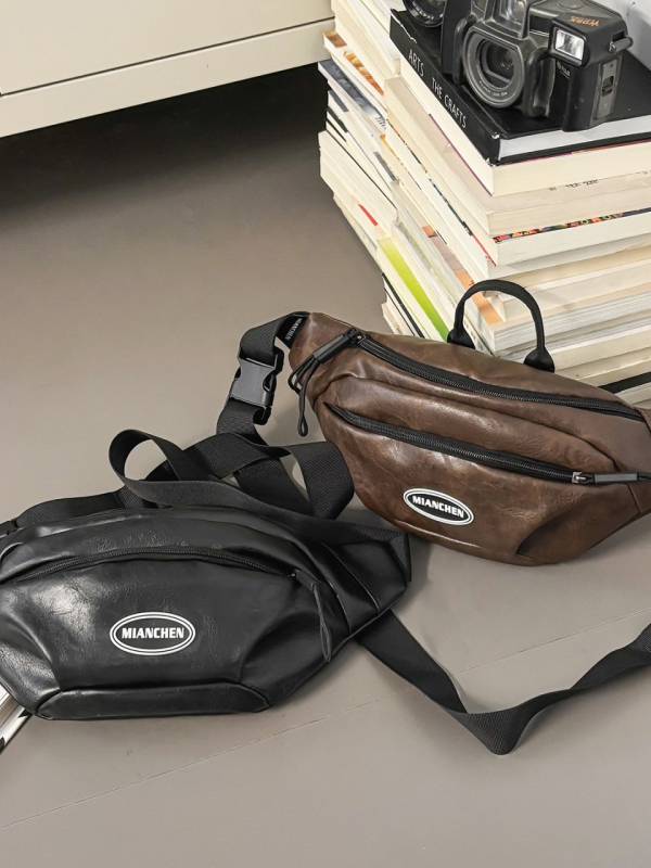 PU kožna crossbody torbica, oblik dumpling, zatvarač, džep za telefon i dokumente