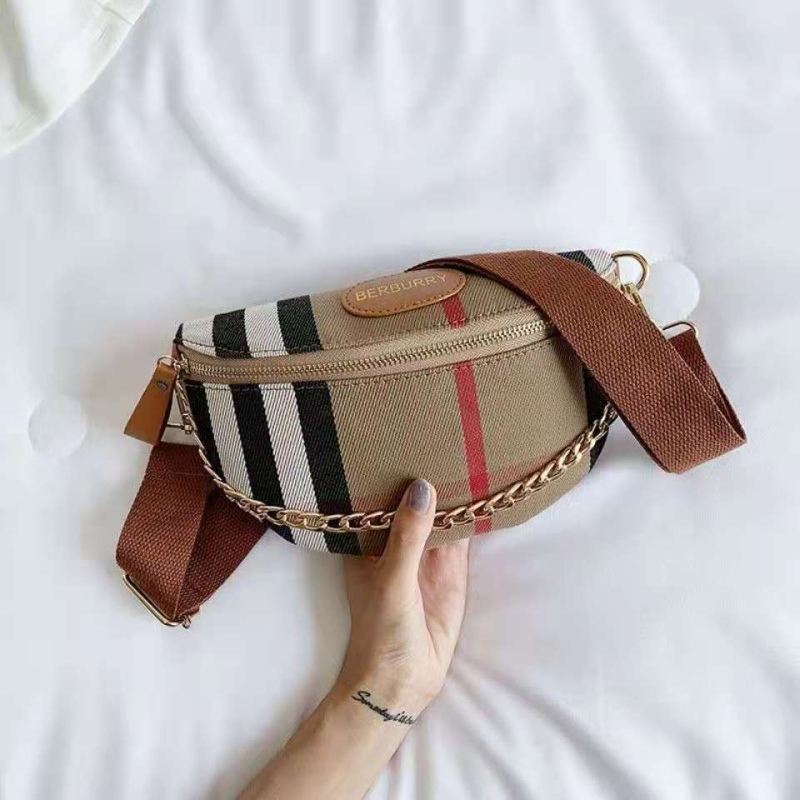 Torba od platna s kariranim uzorkom, crossbody torba za svakodnevnu upotrebu (Brand: Romantic Rabbit; Materijal: Platno; Podstava: Poliester; Zatvaranje: Zip; Unutarnja džep: Zip)