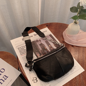 Crossbody torba od PU-a, dumpling oblik, gradski stil, zatvarač, unutarnja džep s zatvaračem