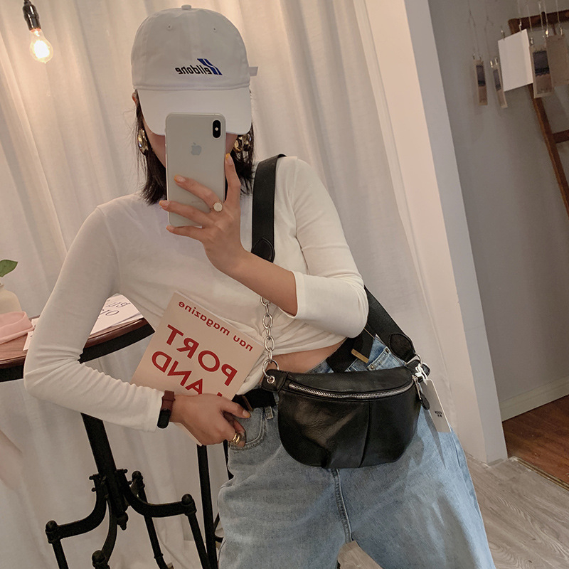 Crossbody torba od PU-a, dumpling oblik, gradski stil, zatvarač, unutarnja džep s zatvaračem