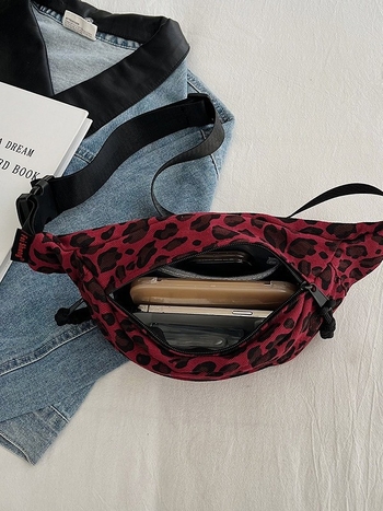 Ženska torbica za pojas s leopard uzorom, gradski jednostavan stil, materijal tkanina, zatvarač, pretinac za mobitel, poliester podstava, NORTH NANSEN, jesen 2024