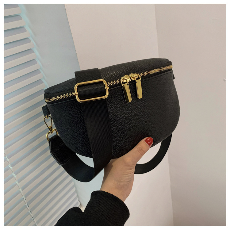 Ženska crossbody torbica u korejskom stilu, gradska jednostavnost; Materijal PU, podstava od poliestera, zatvaranje zatvaračem, unutarnja džep sa zatvaračem