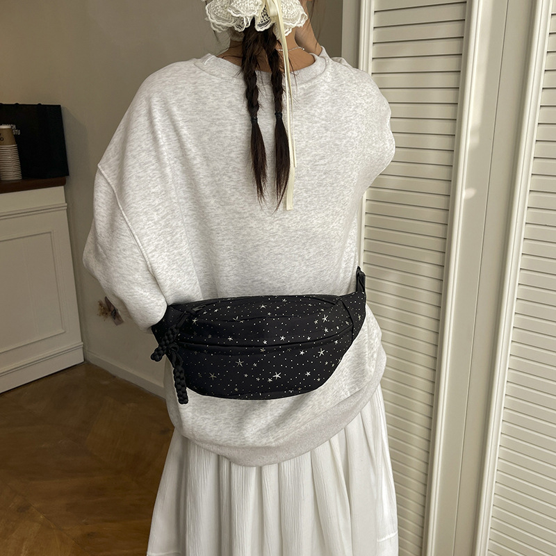 Ženska crossbody torba, najlon, zatvarač, poliester podstava, unutarnji džep, džep za mobitel