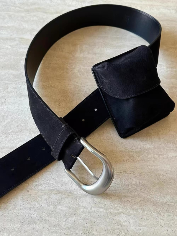 Torba za struk s poklopcem — retro PU koža, kvadratni preklop, ulični modni dodatak, proljeće 2025, unutarnja džep za ID, podstava od sintetičke kože