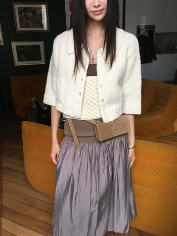 Pravougaona kožna tašna za struk s crossbody remenom; prvi sloj kravlje kože, podstava od kože, zatvarač s poklopcem, unutarnja džep za telefon, gradski stil jednostavnost, zimsko izdanje 2025