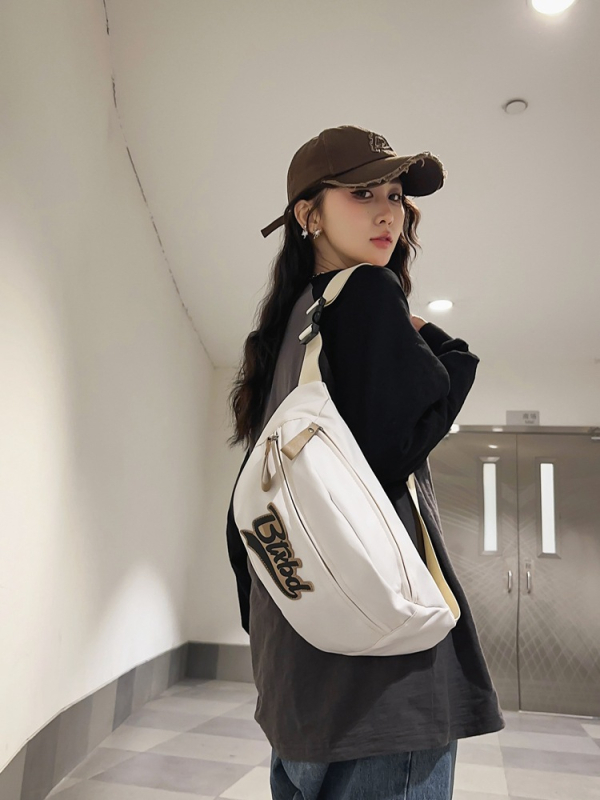 Nylon crossbody torba za svakodnevnu upotrebu – ulični stil (nylon • podstava od poliestera • zatvarač • džep za telefon)