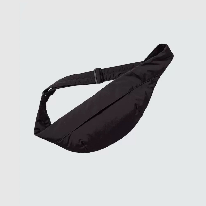 Najlon torba preko tijela s unutarnjim patch džepom, otvor na zatvarač, podstava od tkanine, pretinac sa sandvič zatvaračem, jedan ramenski remen, unisex stil