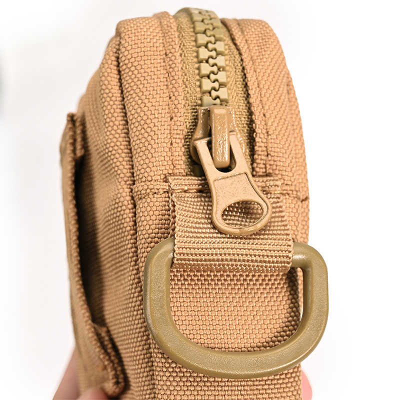 Sport deréktáska (Oxford anyag; kopásálló; kibővíthető kapacitás; kültéri sportokhoz; uniszex)