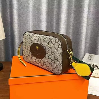 PVC fényképezőgép táska cipzárral, nylon béléssel, belső zsebek telefonhoz, azonosítóhoz és kamerához, köztes réteg