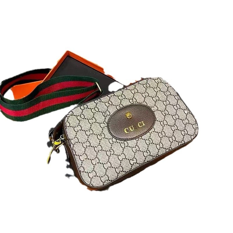 PVC fényképezőgép táska cipzárral, nylon béléssel, belső zsebek telefonhoz, azonosítóhoz és kamerához, köztes réteg