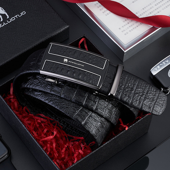 Férfi bőrszíj első rétegű tehénbőrből, krokodil mintával, ötvözetes csattal, téglalap alakú automata csattal