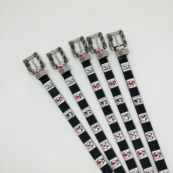 PU bőrből készült öv, ötvözet csattal, tűcsatt, keskeny szélesség <2 cm, kockás minta