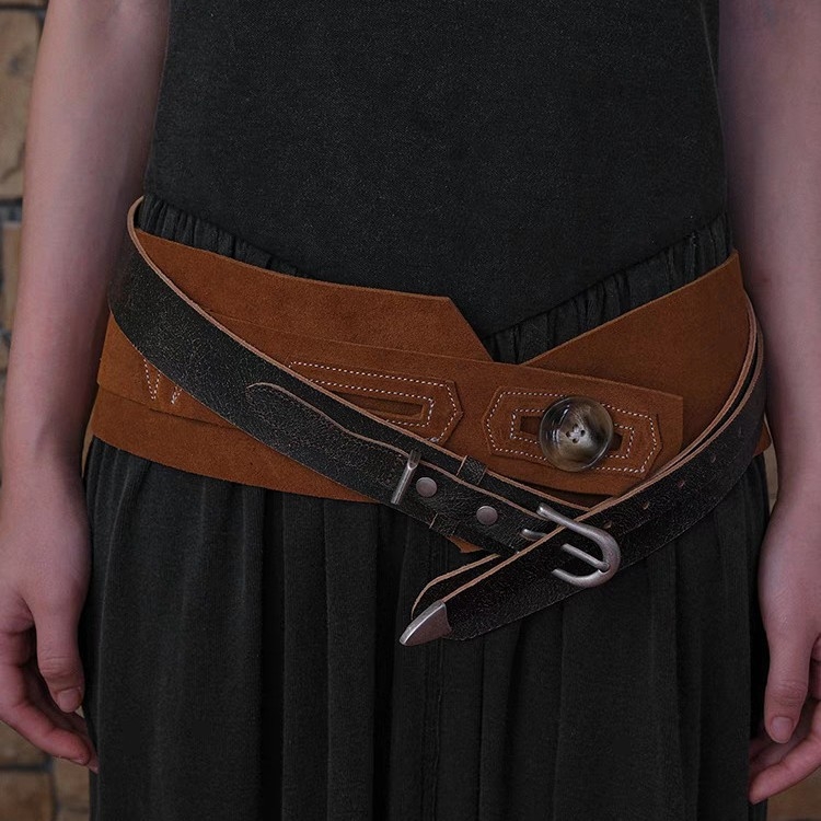 Кожен колан в ретро стил; Материал: PU кожа; Катарама: сплав; Затваряне: кука и лепенка; Ширина: над 4 см