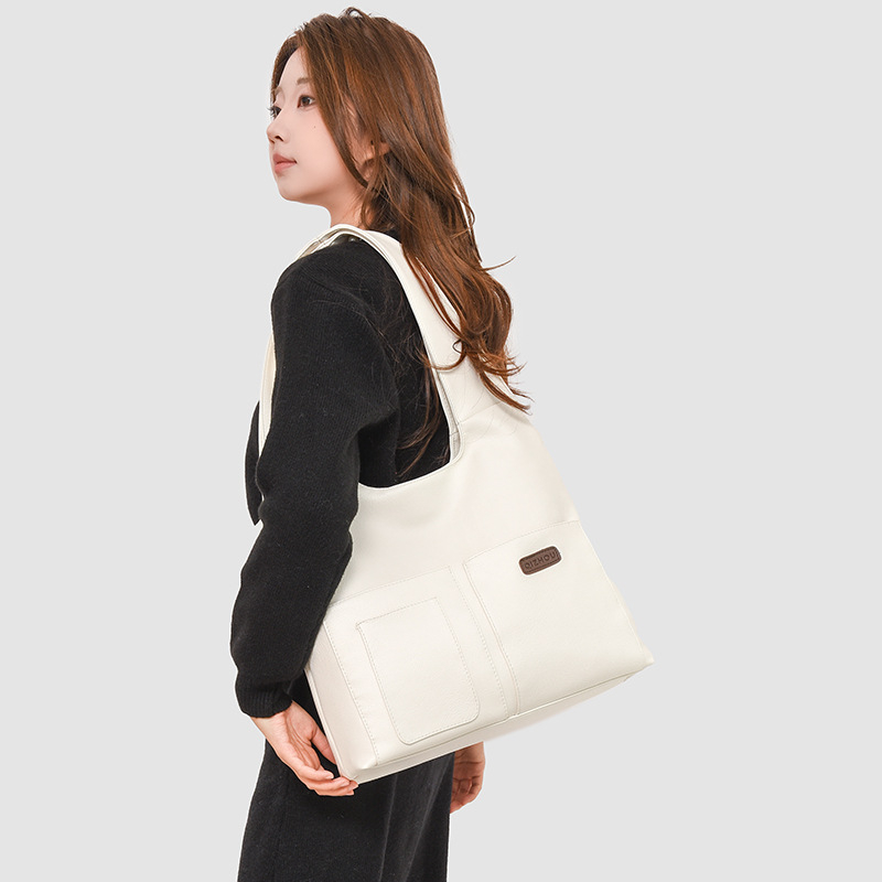 Torba za ramenu tip tote s unisex dizajnom u korejskom stilu, PU materijal, poliester podstava, vodoravni kvadratni oblik, magnetsko zatvaranje, unutarnja pretinica za mobitel