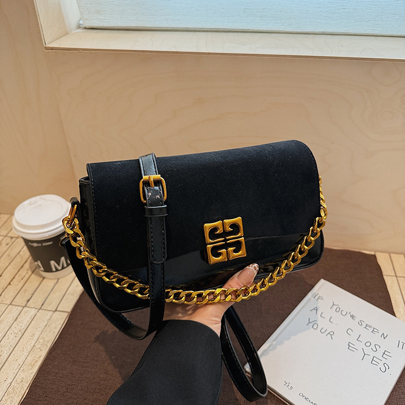 Ženska crossbody torbica u korejskom stilu, PU koža, horizontalni kvadratni oblik, zatvaranje na zip, unutarnji džepovi za telefon i dokumente