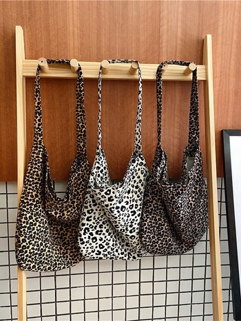 Bucket torba s leopard uzorkom, poliesterska bucket torba u Korejskog stila s magnetskim zatvaranjem, unutarnji džep sa zipom i džep za telefon
